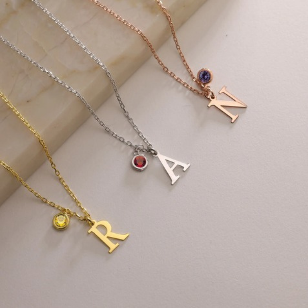 INITIAL AND BIRTHSTONE KOLYE