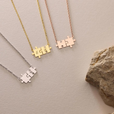 PUZZLE NECKLACE