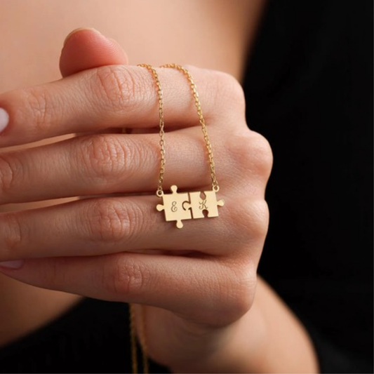 PUZZLE NECKLACE