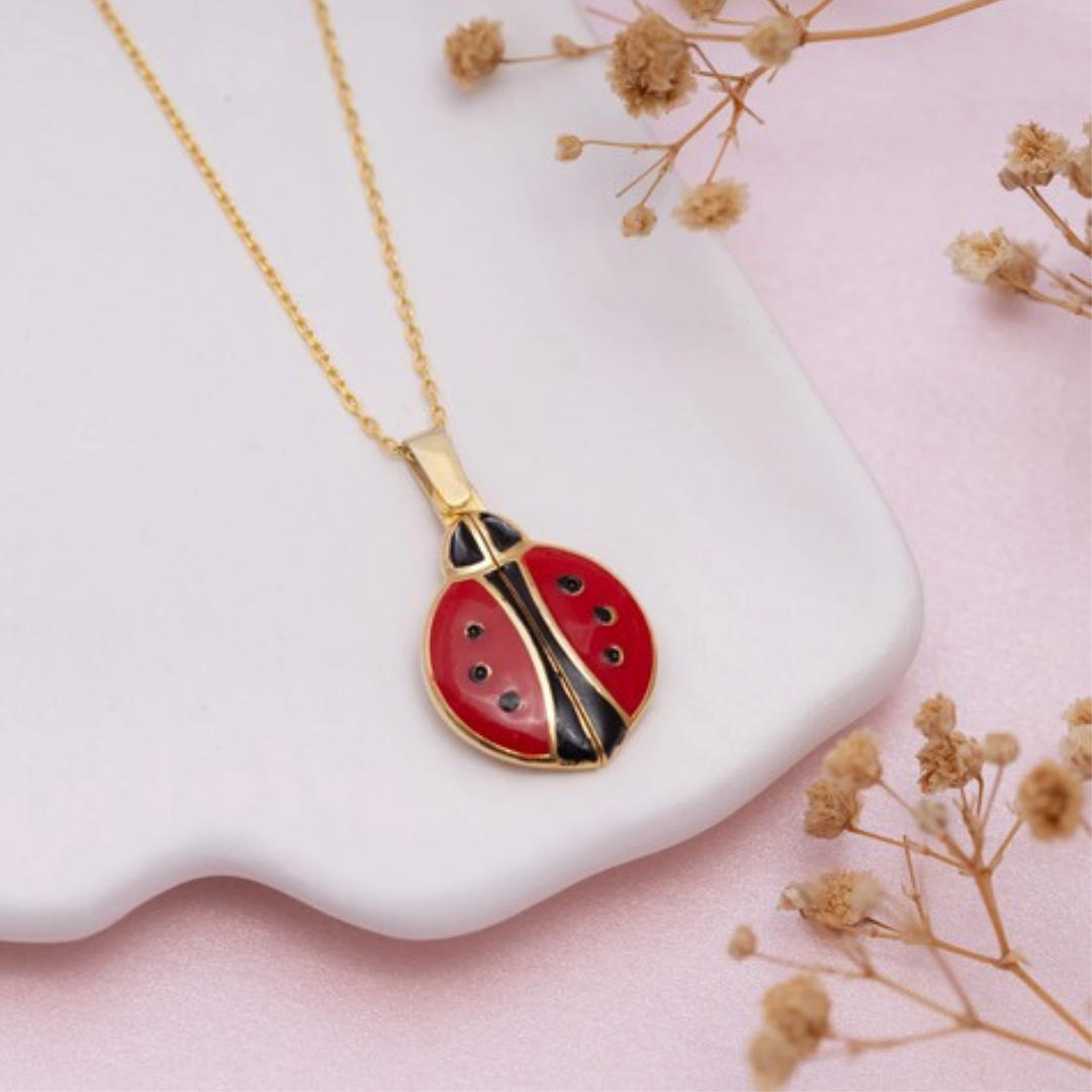 OPENABLE NAME LADYBUG KOLYE
