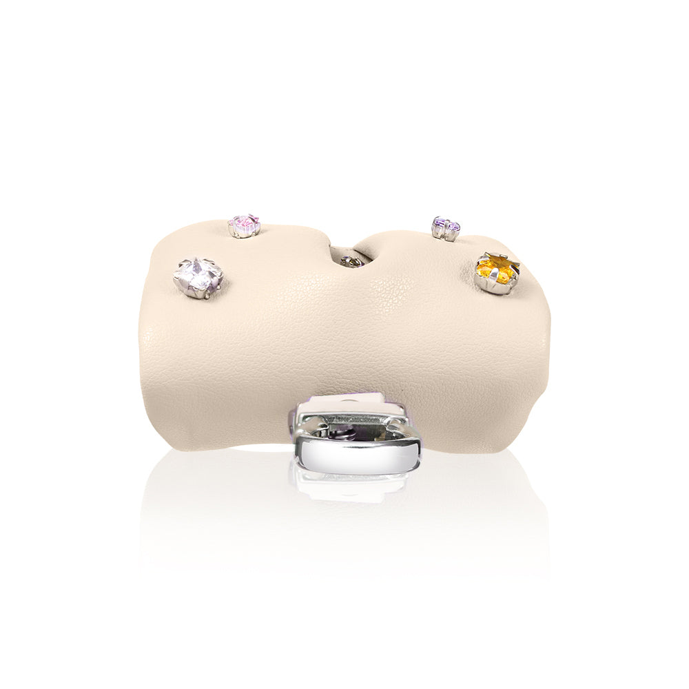 Apple Airpods Pro 2 Kılıf PU Deri Çanta Tasarımlı Taşlı Pynana Sugar Cube Serisi Kapak Bej