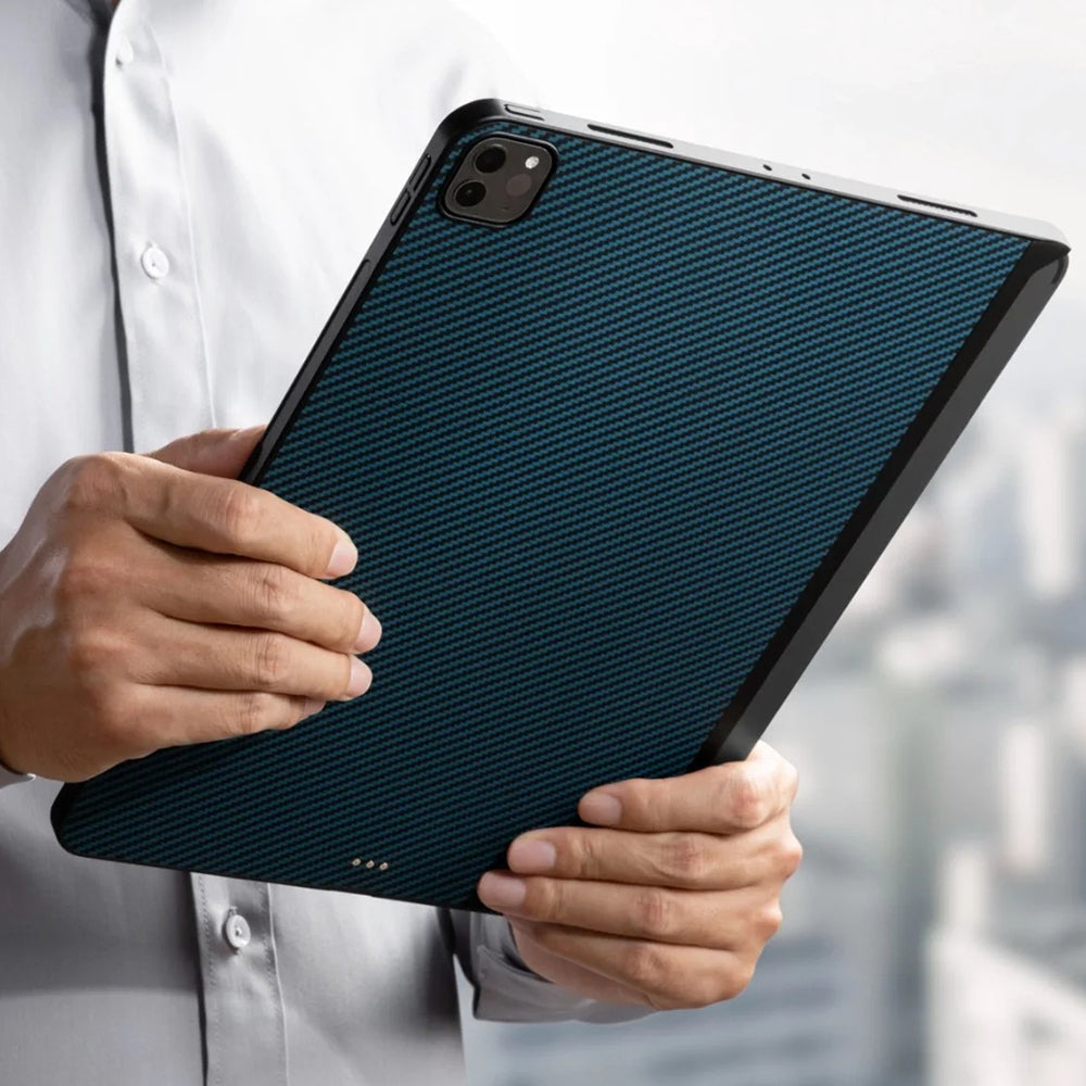 Apple iPad Pro 11 2020 (2nd Generation) Case Aramid Fiber Pitaka Ultra-Slim Classic Series Tablet Cover Black