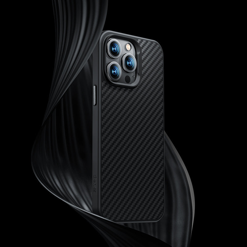 Apple iPhone 14 Plus Kılıf Karbon Fiber M-safe Şarj Özellikli Benks Hybrid ArmorPro 1500D Kevlar Kapak Siyah