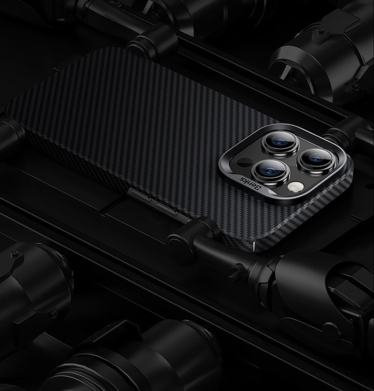 Apple iPhone 15 Pro Max Case M-safe Carbon Fiber Benks Essential ArmorAir 600D Kevlar Cover Black
