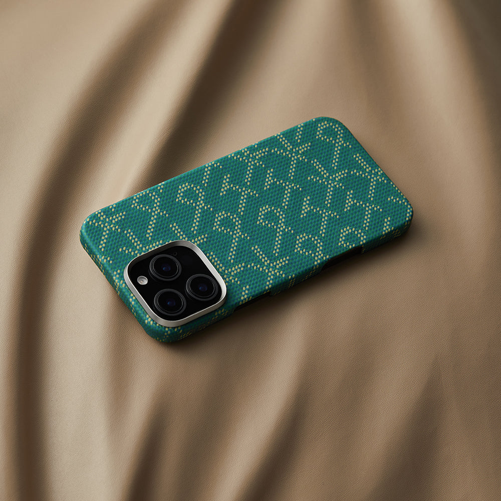Apple iPhone 16 Pro Case M-safe Charging Feature Aramid Fiber Pitaka Tactile Woven Monogram Series Cover Black