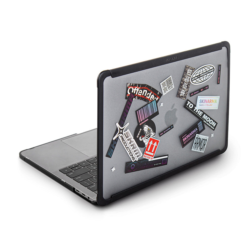 Apple Macbook 14.2 2021 A2442 SkinArma Henko Klipsli Kurulum Özellikli Kapak Renksiz