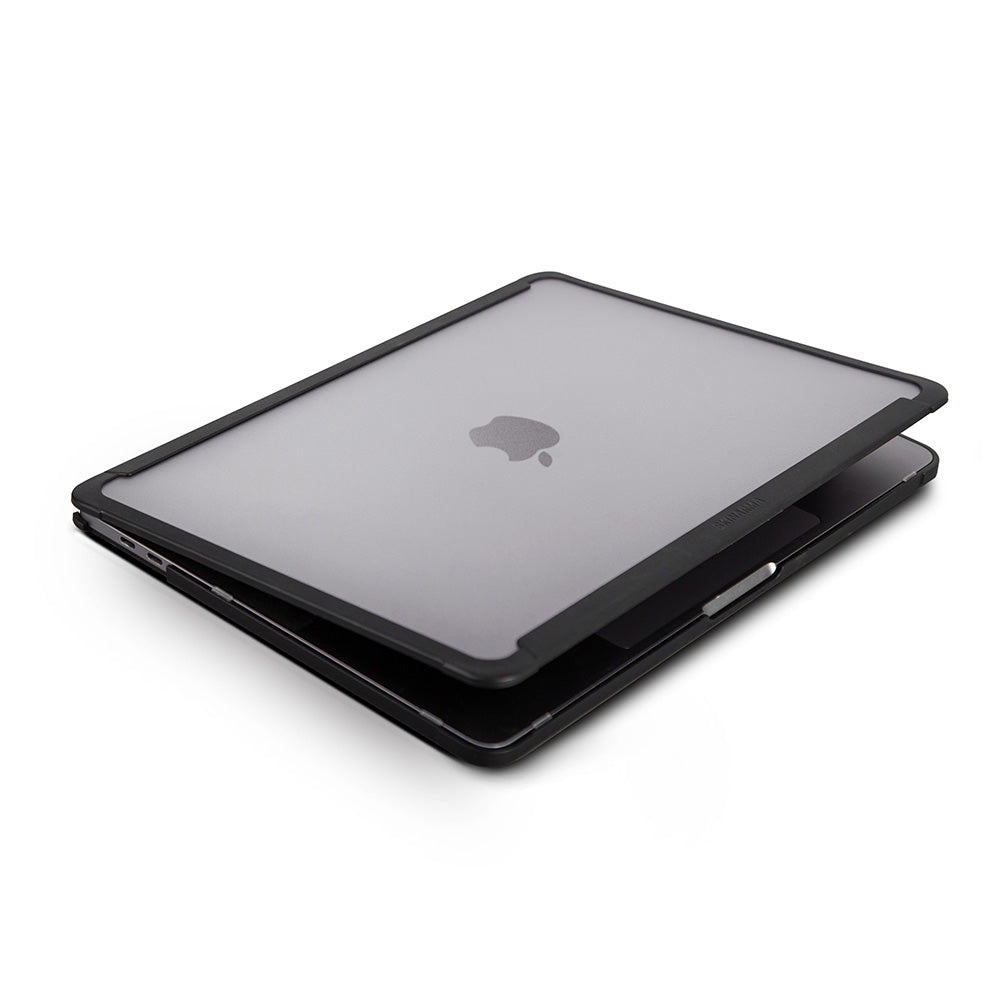 Apple Macbook 14.2 2021 A2442 SkinArma Henko Klipsli Kurulum Özellikli Kapak Renksiz