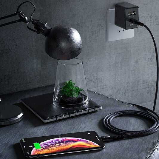 Benks D33 Type-C To Lightning Fast Charge Kablo Siyah