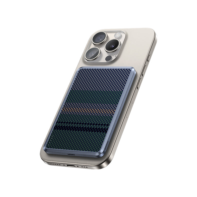 Benks MP15 ArmorGo M-safe Şarj Özellikli Ultra İnce Aurora Serisi Aramid Fiber Powerbank 15W 5000mAh Siyah-Yeşil