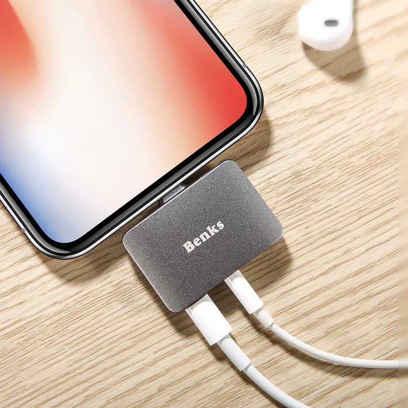 Benks U32 Lightning 3 in 1 Audio Adapter Gray