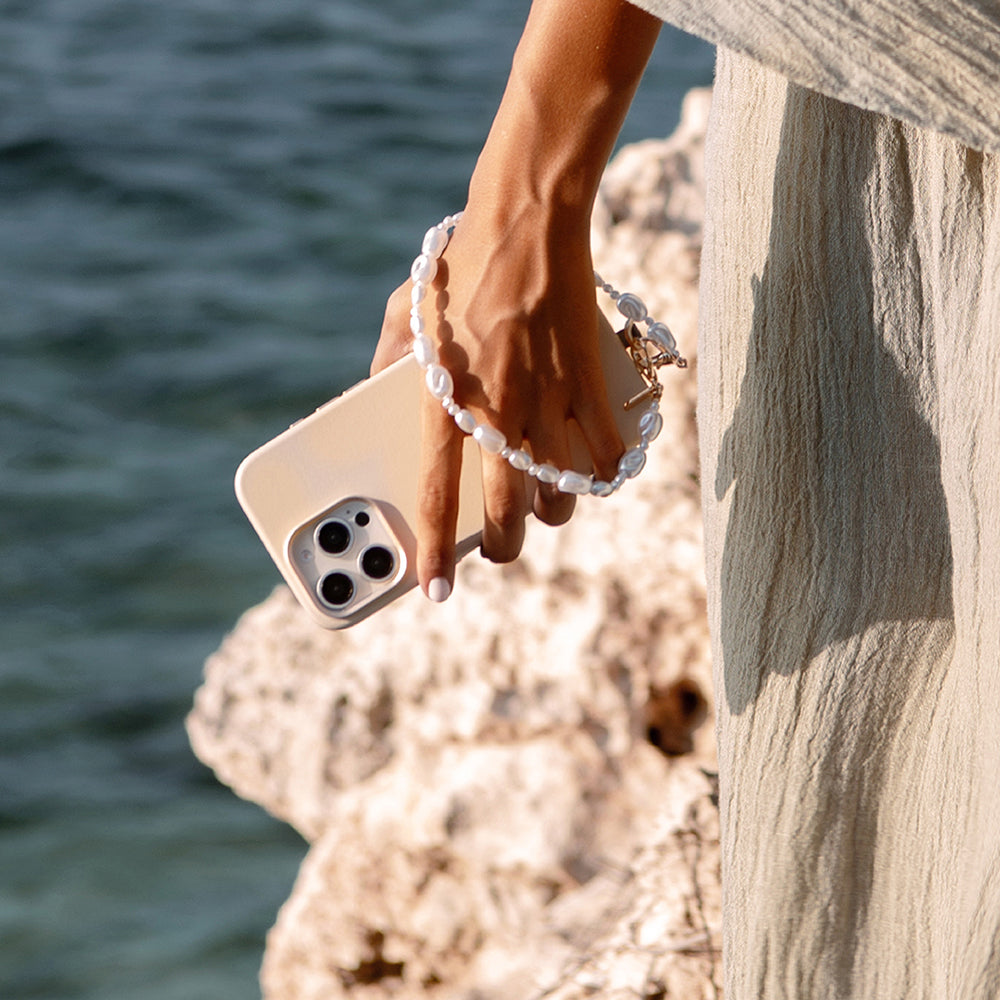Coehl Perla Series Pearl Design Phone Mount White