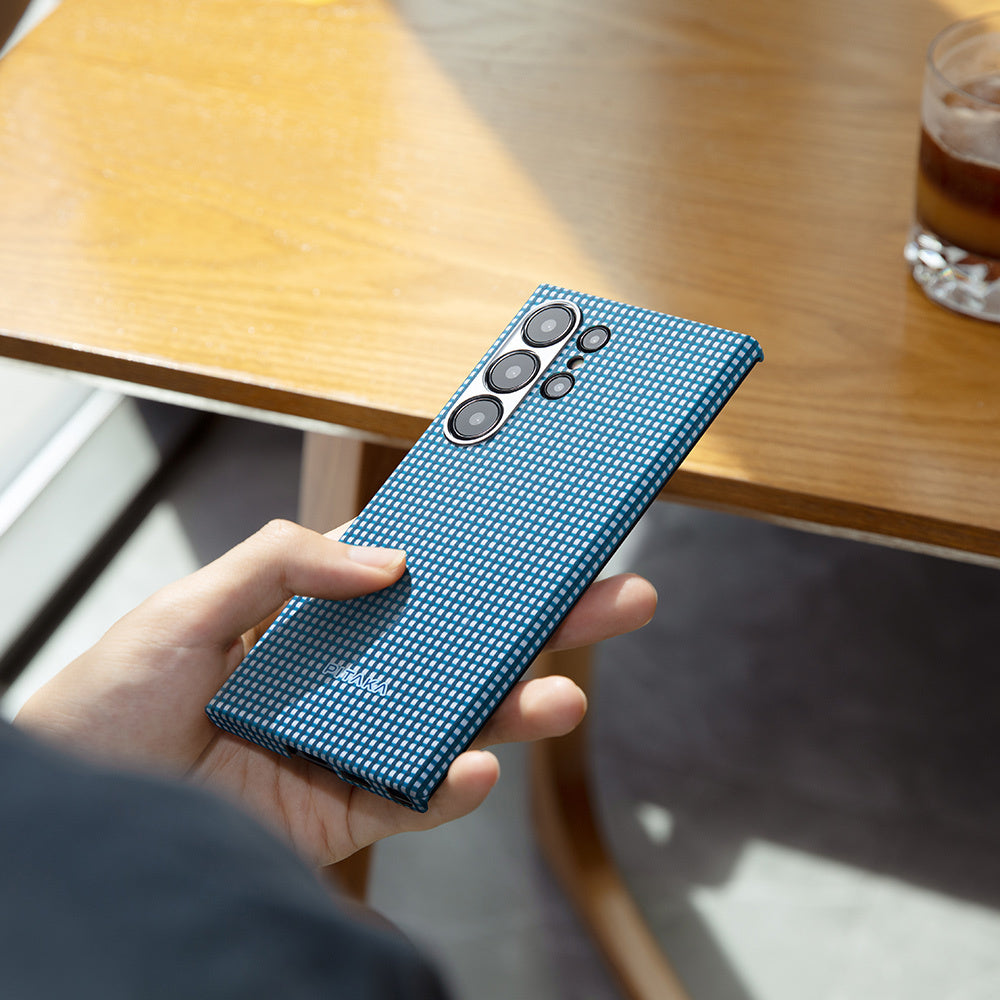 Galaxy S24 Ultra Kılıf M-safe Şarj Özellikli 1500D Aramid Fiber Pitaka Ultra-Slim Classic Serisi Ice Sea Kapak Mavi