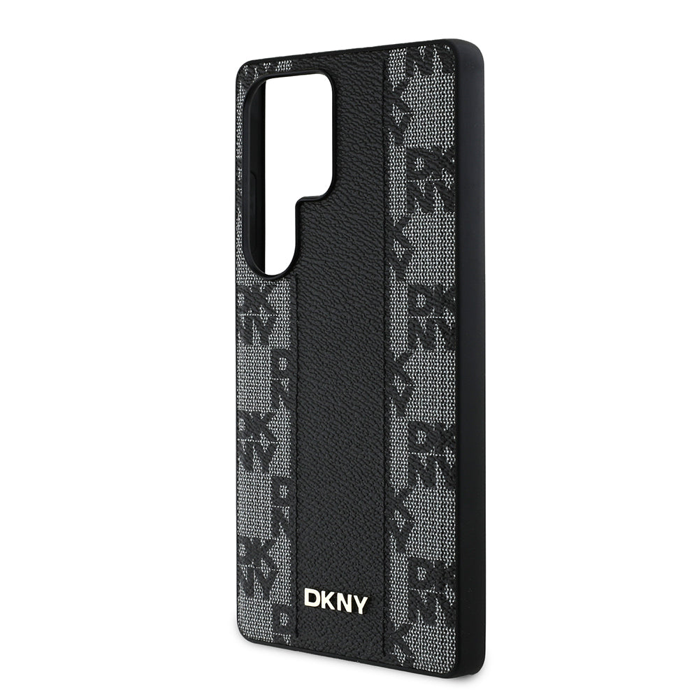 Galaxy S25 Ultra Kılıf DKNY Orjinal Lisanslı M-safe Şarj Özellikli 3D Yazılı Checkered Pattern Kapak Bej