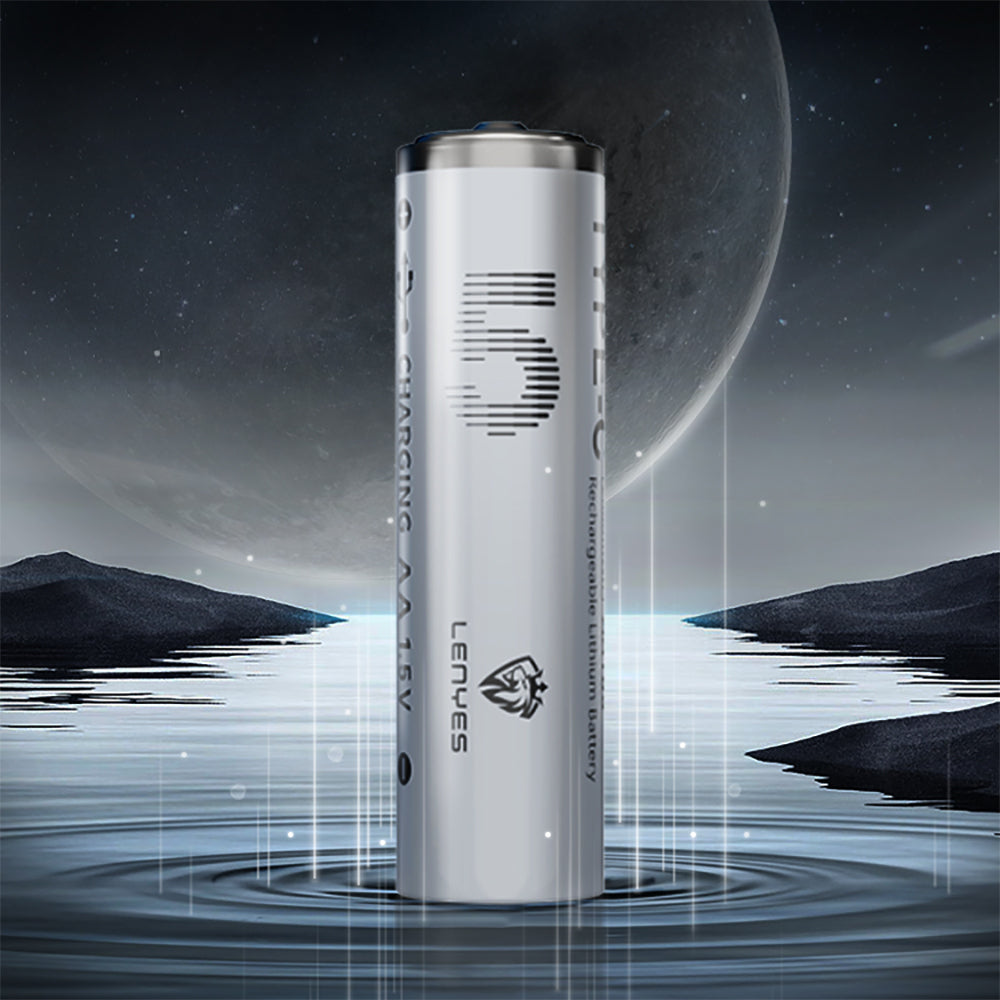 Lenyes AA105 Rechargeable AA Lithium-ion Battery with Type-C Charging Port 2800mWh 1.5V 2 Pieces White