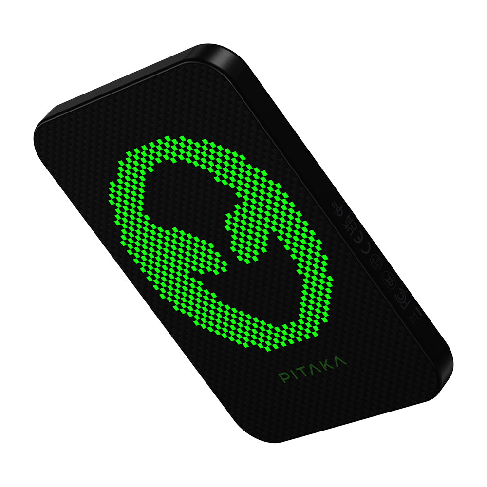 Pitaka Tactile Woven Aramid Fiber M-Safe Powerbank 15W 5000mAh Black-Green with Qi2 Charging Technology