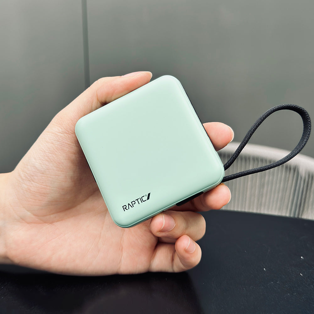 Raptic Lightning ve Type-C Kablolu Dijital LED Göstergeli Askılı Powerbank 5000mAh Kompakt ve Taşınabilir Tasarım Yeşil