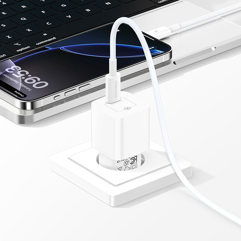 Recci RC77E GaN Technology Fast Charging Head Type-C to Type-C PD 30W Wired Charging Set White