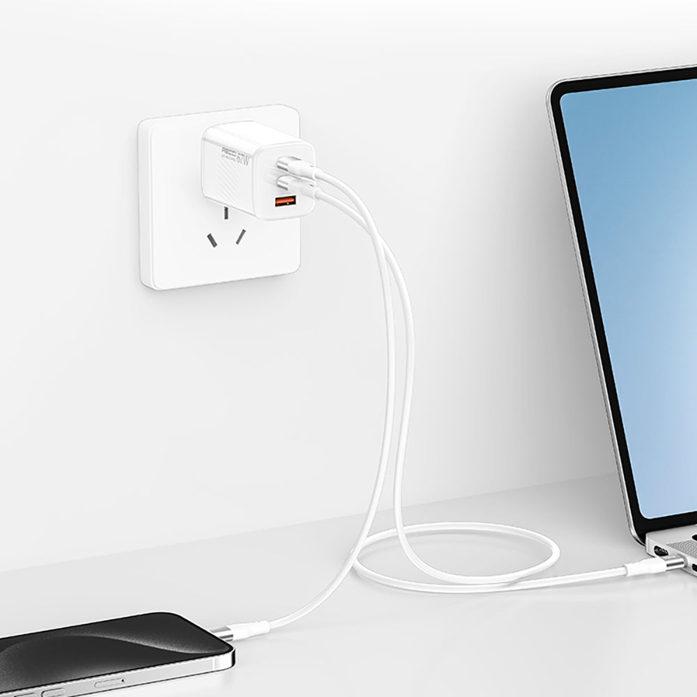 Recci RC85E GaN Technology Fast Charging Head USB-A to Type-C PD 67W Wired Charging Set White