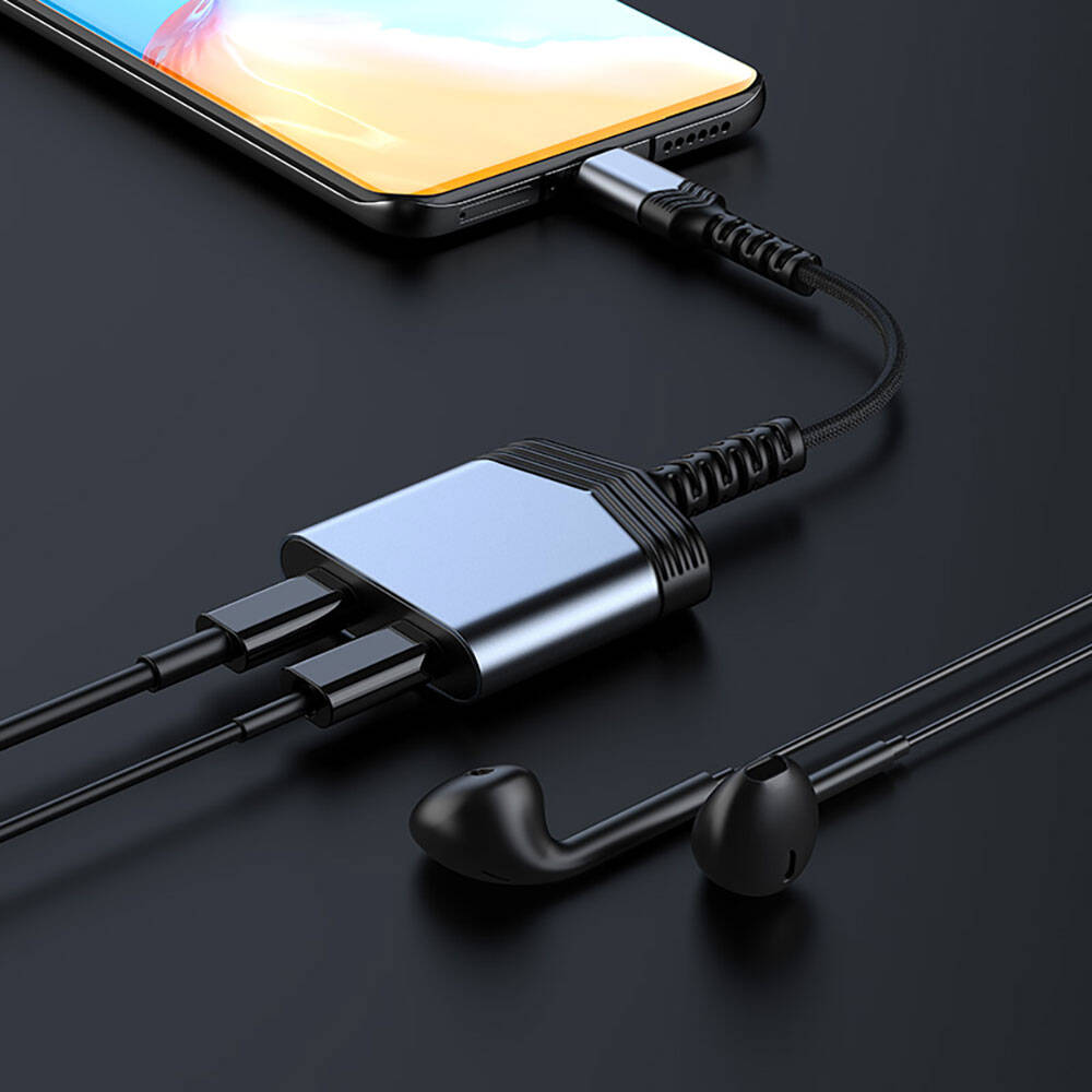 Recci RDS-A20 Type-C PD60W 2in1 Charging and Audio Adapter Gray