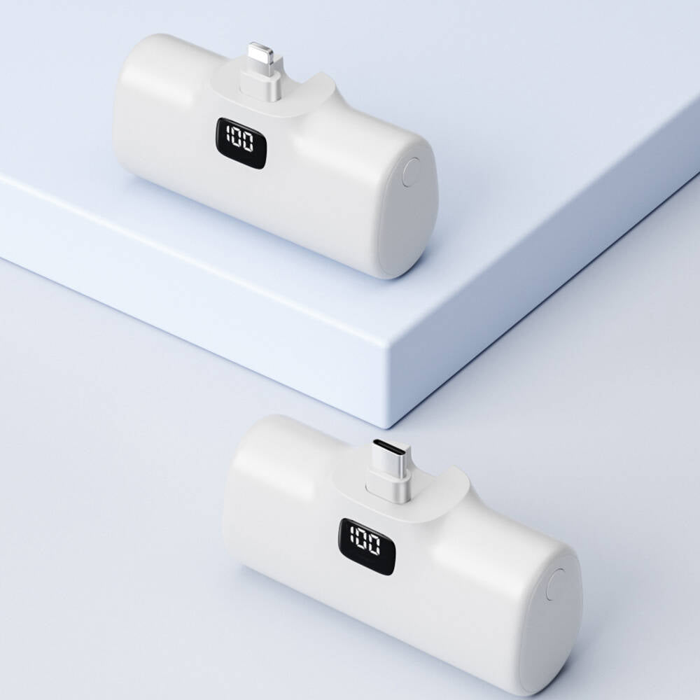 Wiwu Wi-P017 Capsule Serisi 2in1 Mini Taşınabilir Standlı Lightning Powerbank 5000mAh Beyaz