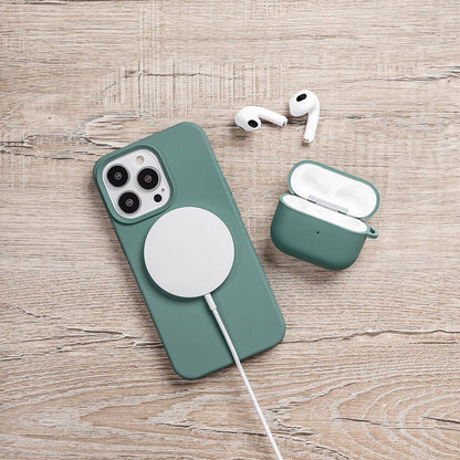 Apple Airpods 3. Nesil Kılıf Yumuşak Dokunuşlu Likit Silikon Tasarımlı Lisanslı Switcheasy Skin Kapak Pembe