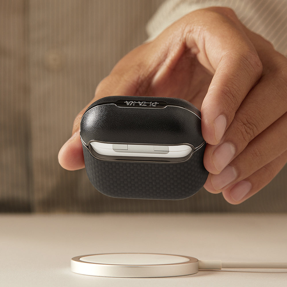 Apple Airpods 4 Kılıf 1500D Aramid Fiber Pitaka Ultra-Slim Classic Serisi Black-Grey Twill Kapak Siyah-Gri