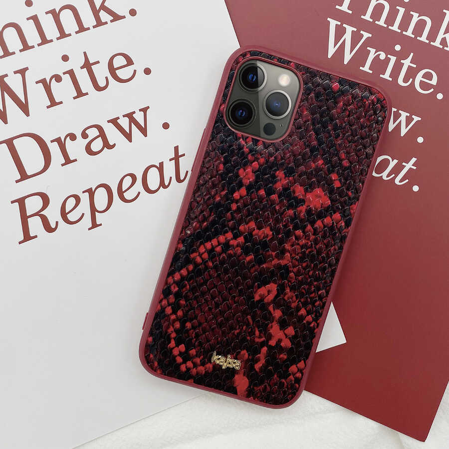 Apple iPhone 12 Pro Max Kılıf Kajsa Glamorous Serisi Snake Pattern Kapak Sarı