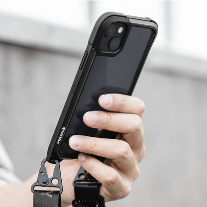 Apple iPhone 13 Kılıf Boyun Askılı Kompozit Tasarımlı Şok Önleyicili Lisanslı Switcheasy Odyssey Kapak Siyah