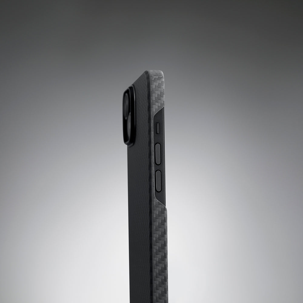 Apple iPhone 14 Kılıf M-safe Şarj Özellikli 1500D Aramid Fiber Pitaka Ultra-Slim Classic Serisi Black-Grey Twill Kapak Siyah-Gri