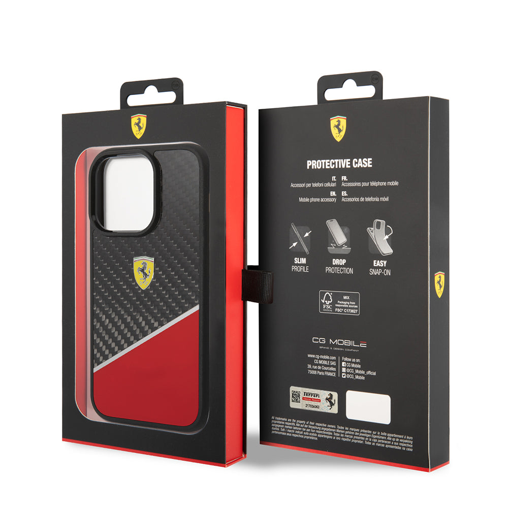 Apple iPhone 14 Pro Max Kılıf Ferrari Orjinal Lisanlı Klasik Metal Logolu Karbon Şerit Desenli Kapak Siyah