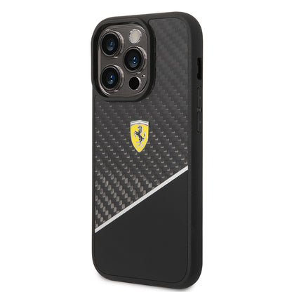Apple iPhone 14 Pro Max Kılıf Ferrari Orjinal Lisanlı Klasik Metal Logolu Karbon Şerit Desenli Kapak Siyah