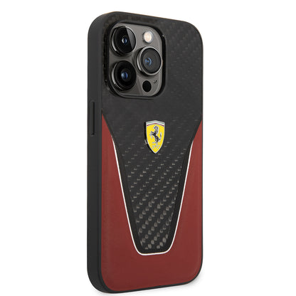 Apple iPhone 14 Pro Max Kılıf Ferrari Orjinal Lisanlı Klasik Metal Logolu Karbon V Desenli Kapak Kırmızı
