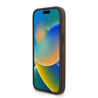 Apple iPhone 15 Kılıf Guess Orjinal Lisanslı M-safe Şarj Özellikli PU Deri Bilek Askı İpli Yazı Logolu Kapak Pembe