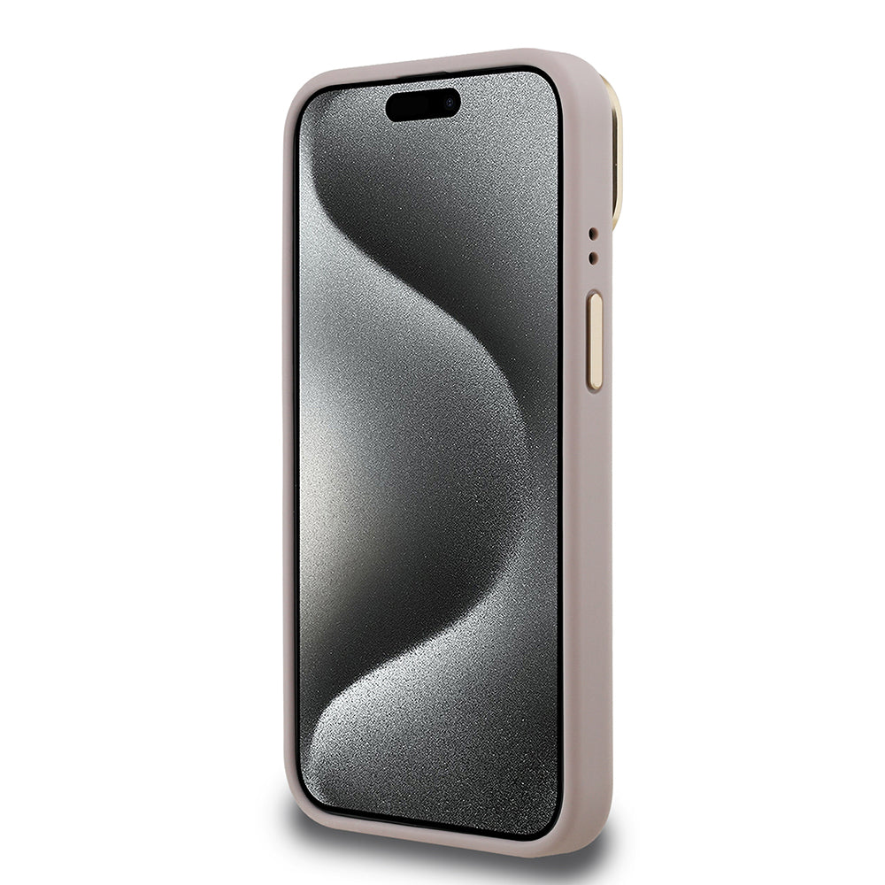 Apple iPhone 15 Kılıf Guess Orjinal Lisanslı PU Deri 4G Desenli Metal Büyük 4G ve Yazı Logolu Kamera Standlı Kapak Pembe