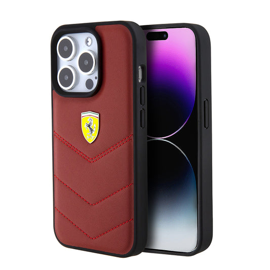 Apple iPhone 15 Pro Kılıf Ferrari Orjinal Lisanslı Deri Dikişli Arka Yüzey Metal Logo Tasarımlı Kapak Kırmızı