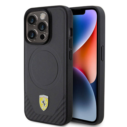 Apple iPhone 15 Pro Kılıf Ferrari Orjinal Lisanslı M-safe Şarj Özellikli Metal Logolu PU Karbon Kapak Kırmızı