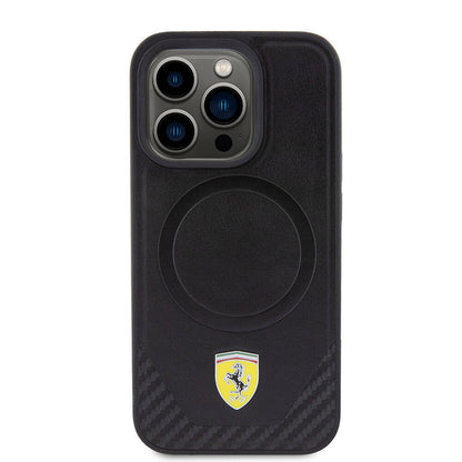 Apple iPhone 15 Pro Kılıf Ferrari Orjinal Lisanslı M-safe Şarj Özellikli Metal Logolu PU Karbon Kapak Kırmızı