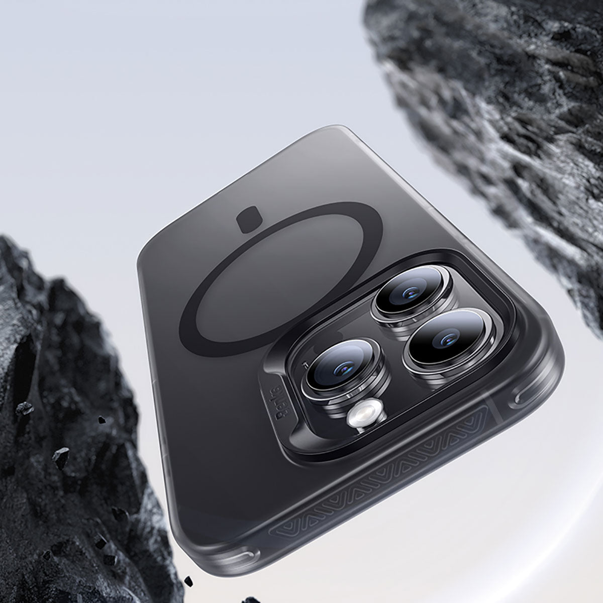 Apple iPhone 15 Pro Case M-Safe Charging Feature Benks Lucid Armor Cover Black 