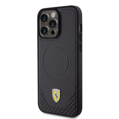 Apple iPhone 15 Pro Max Kılıf Ferrari Orjinal Lisanslı M-safe Şarj Özellikli Metal Logolu PU Karbon Kapak Siyah
