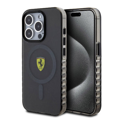 Apple iPhone 15 Pro Max Kılıf Ferrari Orjinal Lisanslı M-safe Şarj Özellikli Tırtıklı Kenar Tasarımlı Ortalanmış Logo Kapak Renksiz