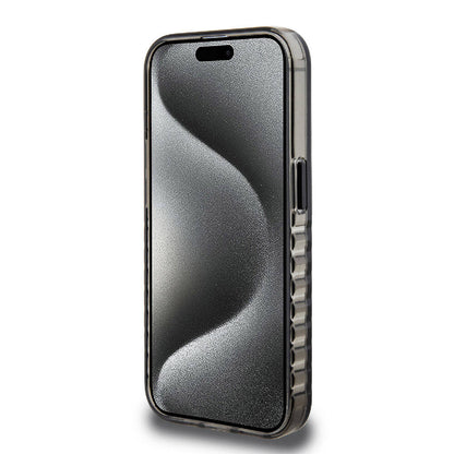 Apple iPhone 15 Pro Max Kılıf Ferrari Orjinal Lisanslı M-safe Şarj Özellikli Tırtıklı Kenar Tasarımlı Ortalanmış Logo Kapak Renksiz