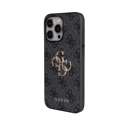Apple iPhone 15 Pro Max Kılıf Guess Orjinal Lisanslı PU Deri 4G Büyük Metal Logolu Çapraz Vücut Askılı Kapak Kahverengi
