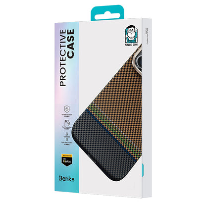 Apple iPhone 15 Pro Max Kılıf M-safe Şarj Özellikli Karbon Fiber Tasarımlı Benks Prestige ArmorPro Kevlar Kapak Gold