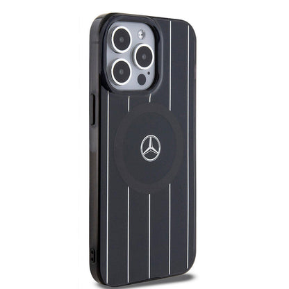 Apple iPhone 15 Pro Max Kılıf Mercedes Benz Orjinal Lisanslı M-safe Şarj Özellikli Çift Katmanlı Paralel Çizgi Desenli Kapak Siyah