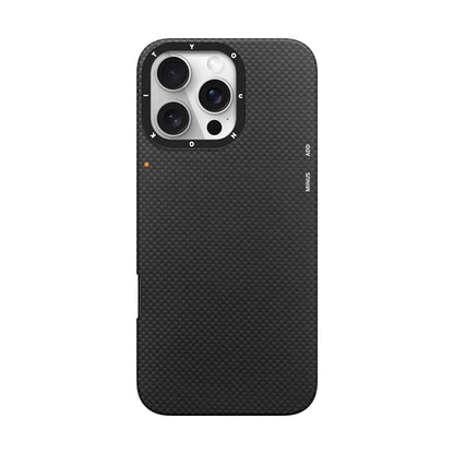 Apple iPhone 16 Pro Kılıf M-safe Şarj Özellikli Aramid Fiber Youngkit 1500D Kevlar Extreme Wing Serisi Kapak Siyah