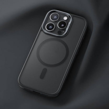 Apple iPhone 16 Pro Max Kılıf M-safe Şarj Özellikli Benks Mist Protective Kapak Titanyum-Gold