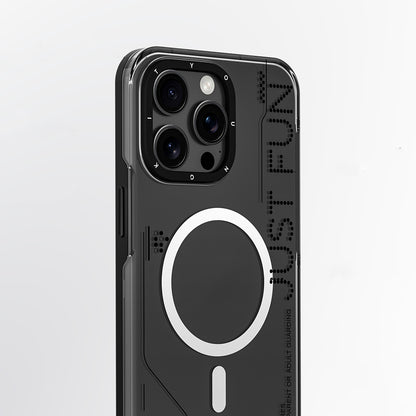 Apple iPhone 16 Pro Kılıf M-safe Şarj Özellikli Çıkarılabilir Arka Yüzeyli Youngkit Mecha Kapak Desert Gold