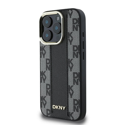 Apple iPhone 16 Pro Max Kılıf DKNY Orjinal Lisanslı M-safe Şarj Özellikli 3D Yazılı Checkered Pattern Kapak Siyah