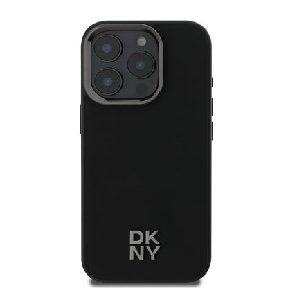 Apple iPhone 16 Pro Max Kılıf DKNY Orjinal Lisanslı M-safe Şarj Özellikli Metal Logolu PU Deri Plain Kapak Siyah