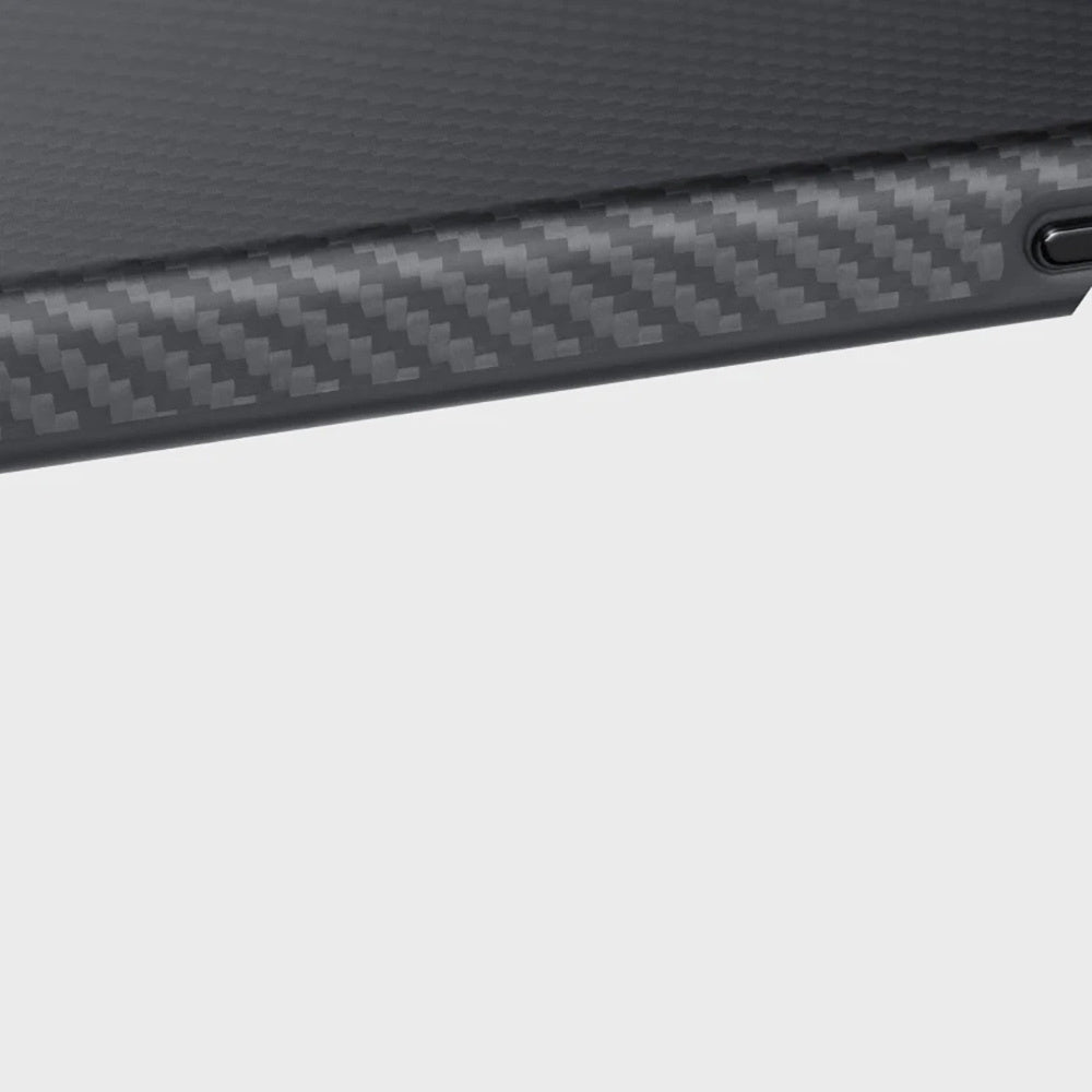 Apple iPhone 16 Pro Max Kılıf M-safe Şarj Özellikli Aramid Fiber Pitaka Military-Grade Classic Serisi Black-Grey Twill Kapak Siyah